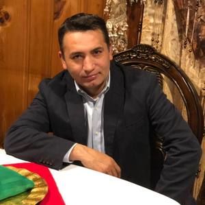 Meet your Posher, Eddie